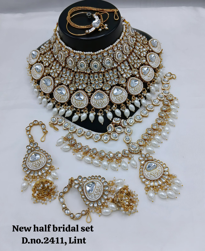 [BRIDAL 2411 WHITE] Authentic Ethnic White Kundan Choker Necklace Earring Jewellery Set For Bride