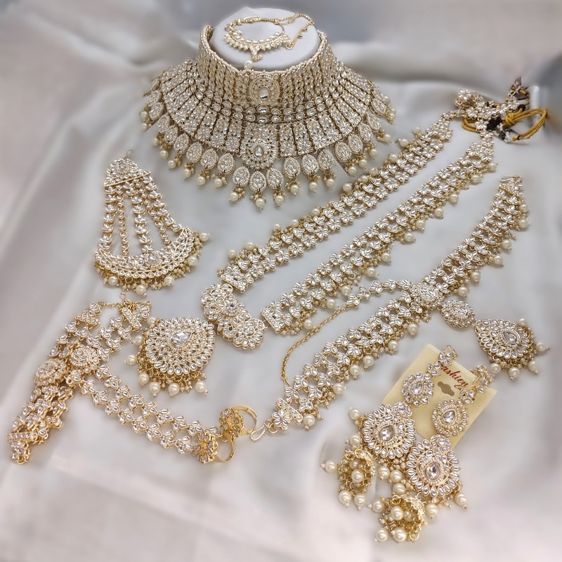 [bridal combo 31 white] Royal Modern White Kundan Choker Necklace Earring Jewellery Set For Bride