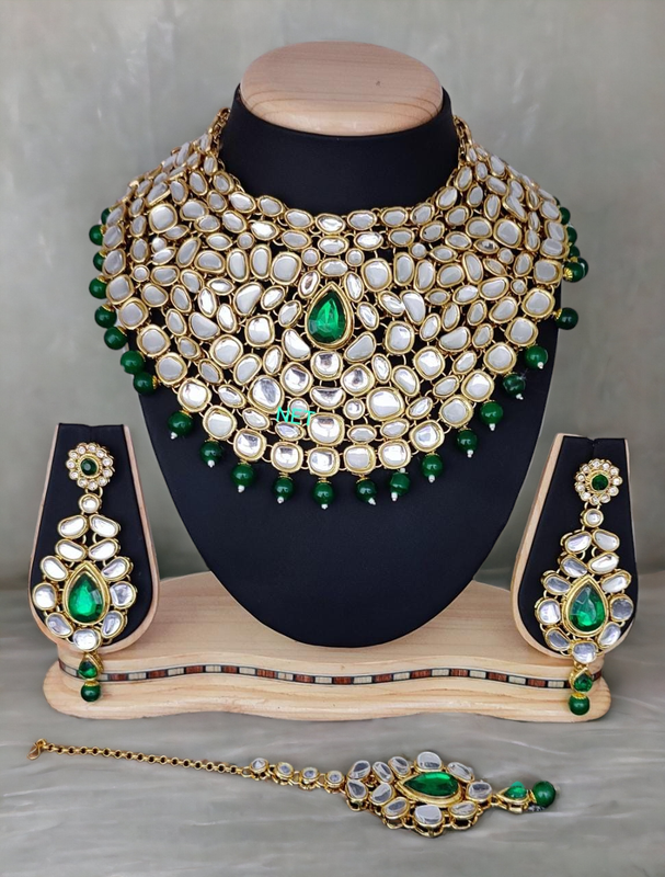 [bridal combo 32 green] Classic Modern Green Kundan Choker Necklace Earring Jewellery Set For Bride