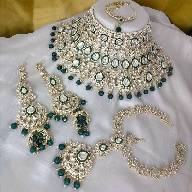 [Bridal Combo 42 green] Majestic Modern Green Kundan Choker Necklace Earring Jewellery Set For Bride