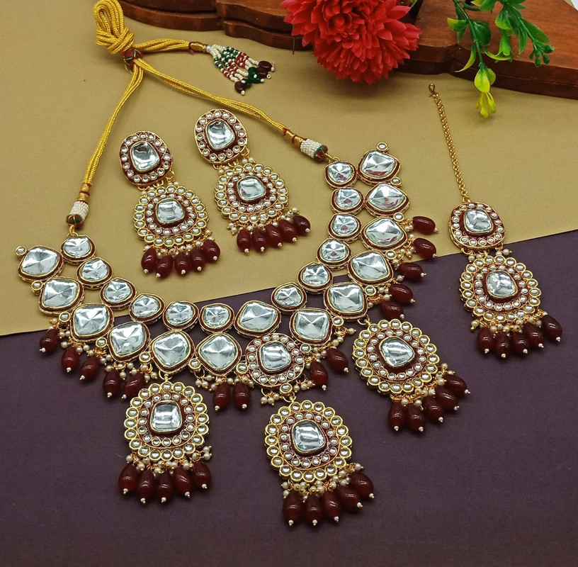 [DMT02 MAROON] Splendid Evening Maroon Choker Kundan Necklace & Earrings Jewellery Set For Women