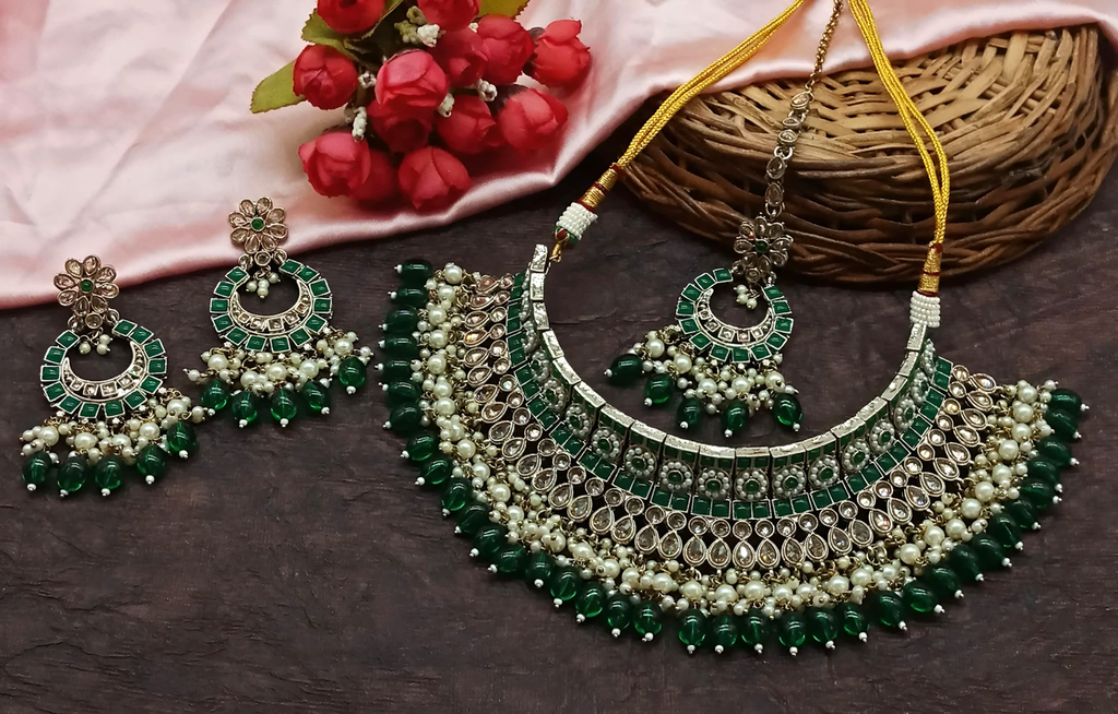 [DMT04 GREEN] Breathtaking Evening Green Choker Kundan Necklace & Earrings Jewellery Set For Women
