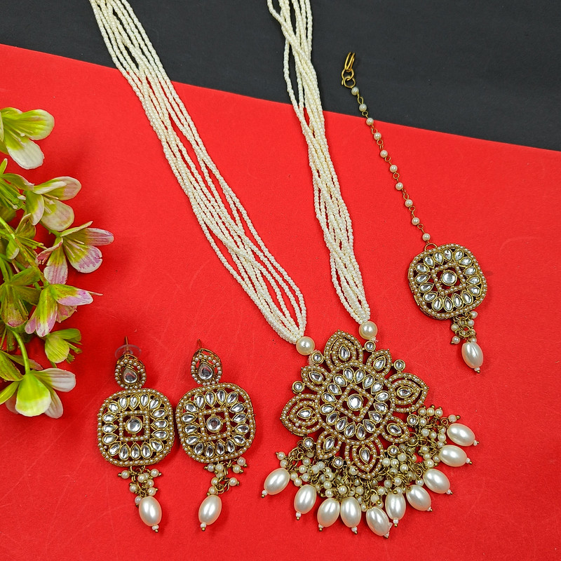[DMT18] Pristine Cocktail Mehndi Polish Long Kundan Necklace & Earrings Jewellery Set For Women