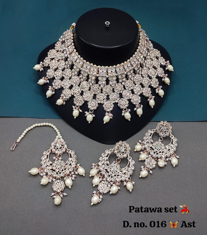 [dmt22 white kundan jewellery set] Royal Sangeet White Kundan Jewellery Set Choker Necklace & Earrings For Women