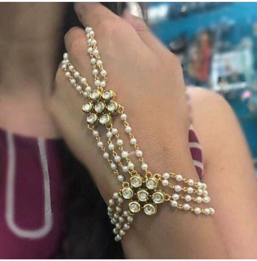 [BR142] Elegant Ethnic Designer Pearl Kundan Bracelet