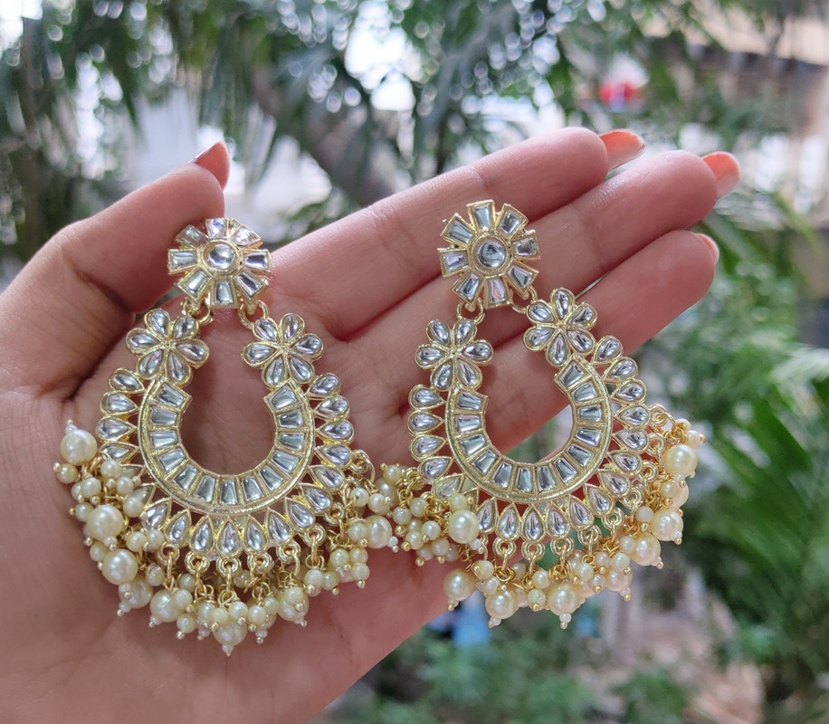 [er135] Vibrant Sangeet Earrings Set