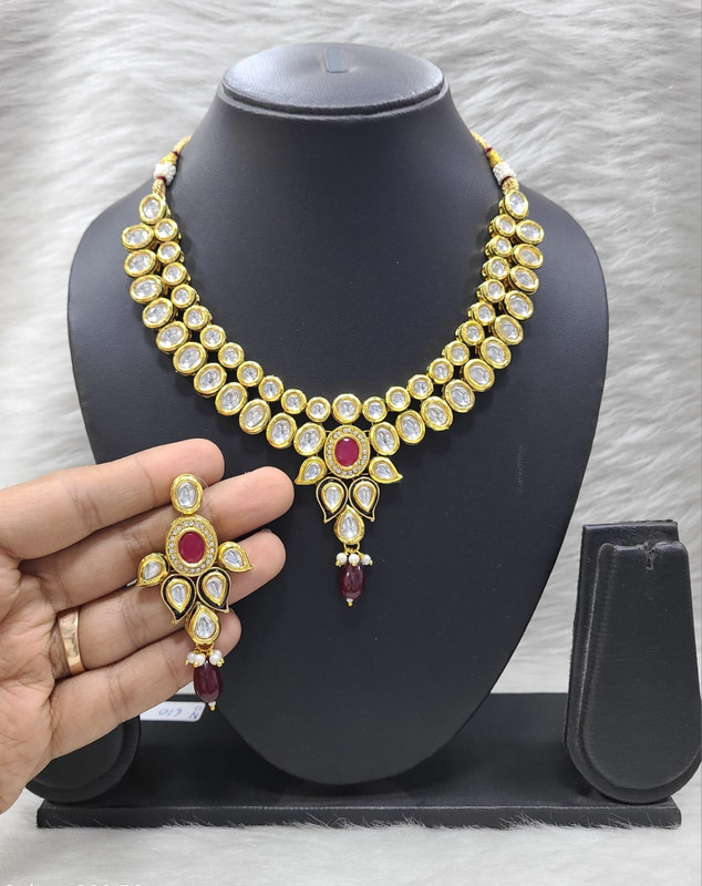 [K30 MAROON] Ethereal Stylish K30 Maroon Dabbi Kundan With Back Meena Necklace Earring Jewellery Set