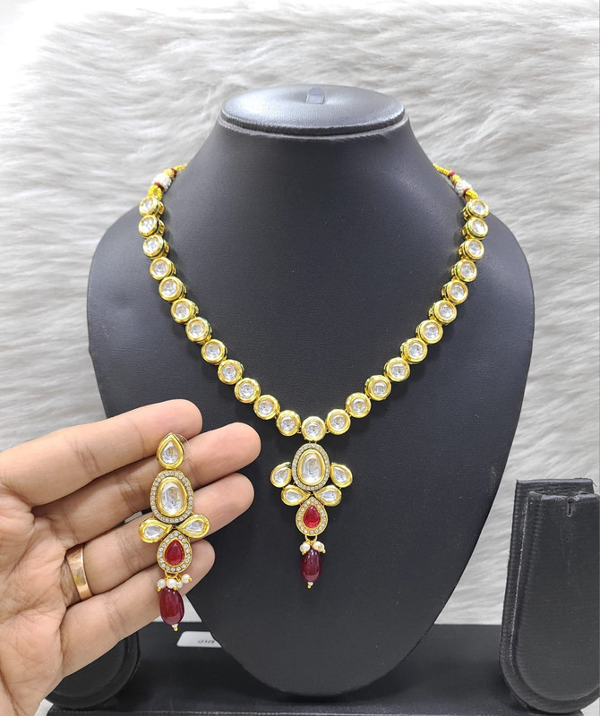 [K11 MAROON] Graceful Designer K11 Maroon Dabbi Kundan With Back Meena Necklace Earring Jewellery Set