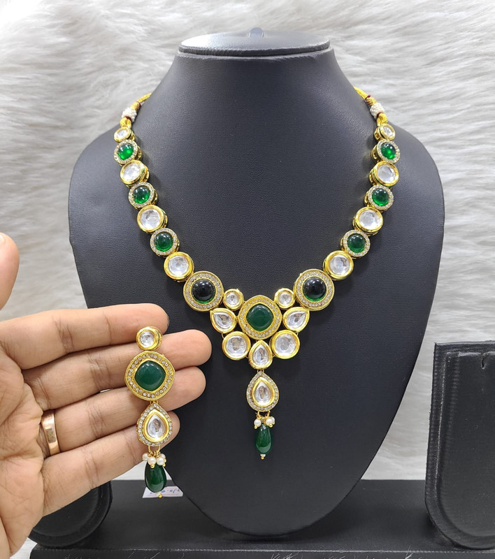 K17 GREEN Dabbi Kundan With Back Meena Necklace Earring Jewellery set