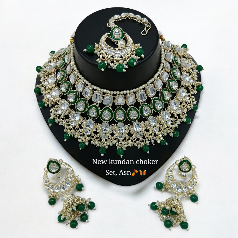 [SUNS0005 GREEN] Splendid Glam Suns0005 Green Kundan Choker Necklace Earring Jewellery Set For Marriage