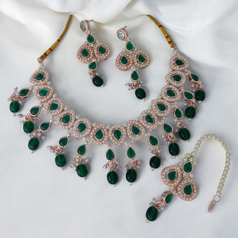 [SUNS001 GREEN] Desi Luxe Suns001 Green Kundan Choker Necklace Earring Jewellery Set For Marriage