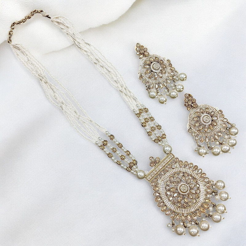 [SUNS0020 WHITE] Alluring Luxe Suns0020 White Copper Necklace & Earrings Jewellery Set For Women