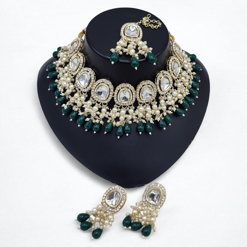[SUNS0025 GREEN] Flawless Luxe Suns0025 Green Kundan Choker Necklace Earring Jewellery Set For Marriage