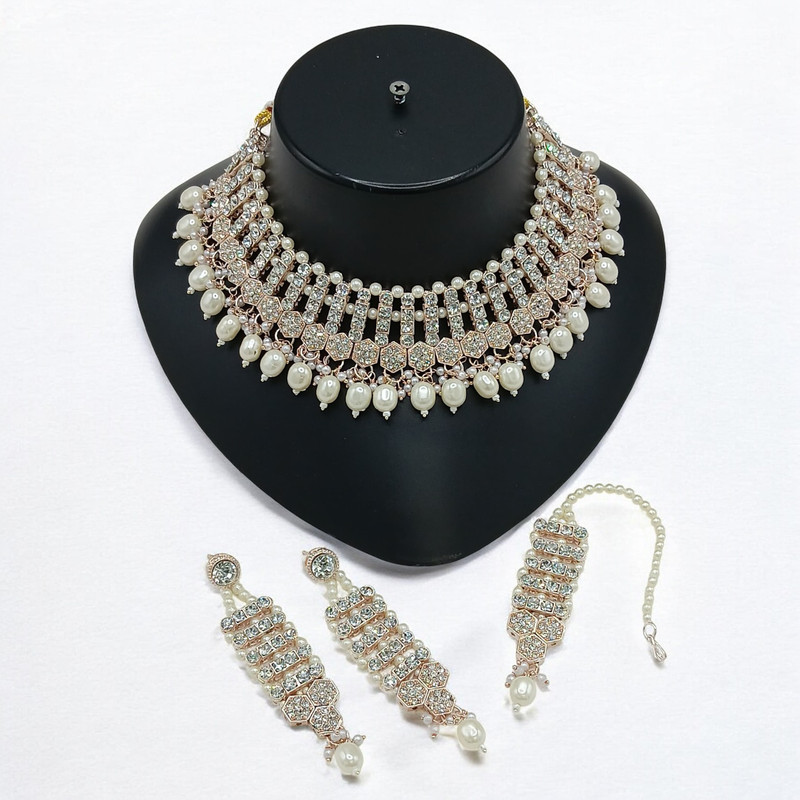 [SUNS002 WHITE] Grand Luxe Suns002 White Kundan Choker Necklace Earring Jewellery Set For Marriage