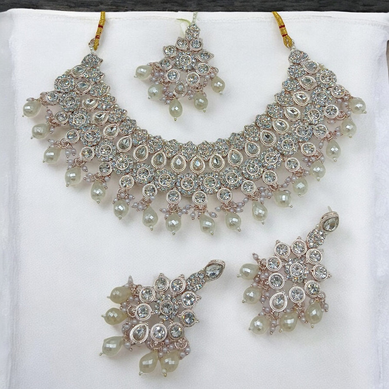 SUNS0032 WHITE Kundan Choker Necklace Earring Jewellery set for Marriage