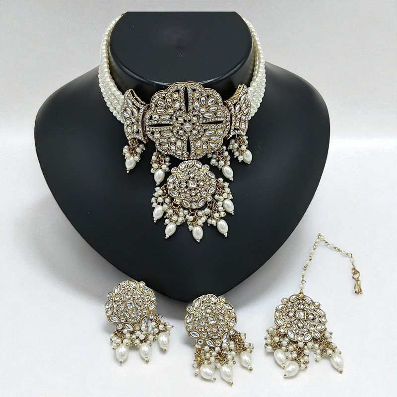 [SUNS0035 WHITE] Opulent Elite Suns0035 White Kundan Choker Necklace Earring Jewellery Set For Marriage