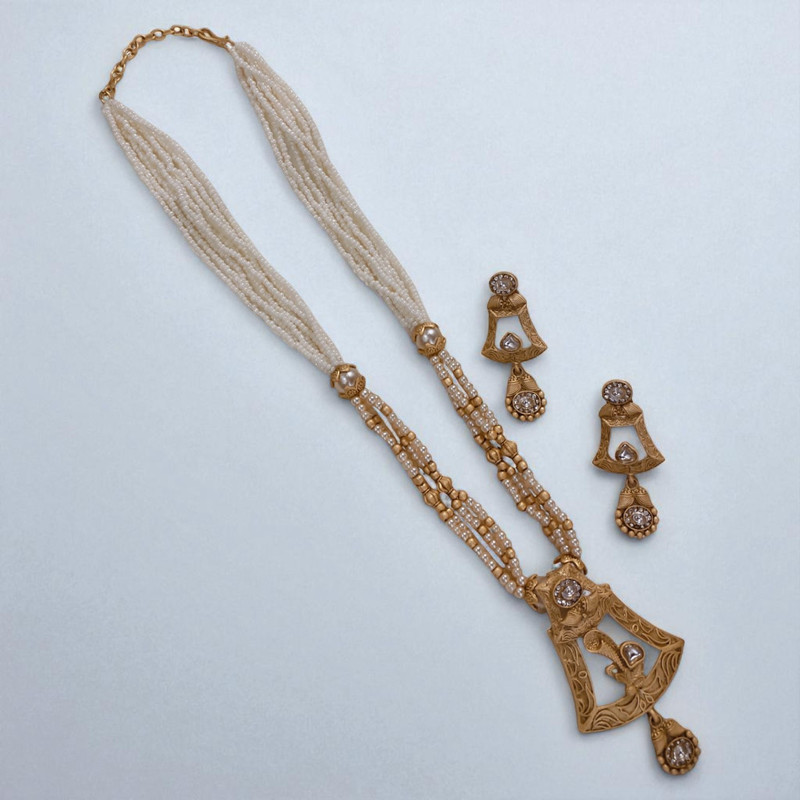 [SUNS0039 WHITE] Chic Supreme Suns0039 White Copper Necklace & Earrings Jewellery Set For Women