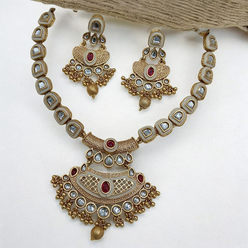 [SUNS0048 MAROON GREEN] Ethereal Supreme Suns0048 Maroon Green Copper Necklace & Earrings Jewellery Set For Women