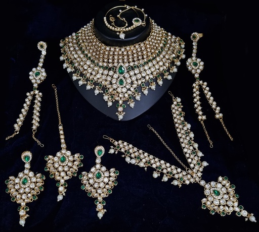 [BRIDAL COMBO 16 Green] BRIDAL COMBO 16 Green Kundan Choker Necklace Earring Jewellery set for Bride