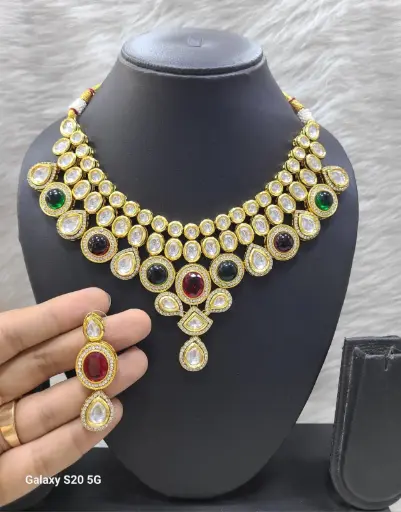[K38 MAROON GREEN] K38 MAROON GREEN Dabbi Kundan With Back Meena Necklace Earring Jewellery set